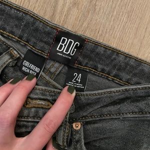 BDG Dark-Grey Wash Straight Leg Denim size 24